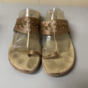 Groove Sandals Women Size 10m Gold Bronze Rhinestone Sequin Sparkling Flats